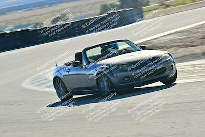 media/Dec-13-2025-Extreme Speed (Sat) [[d129ecb0b9]]/High Inter/Session 3 (Turn 5)/